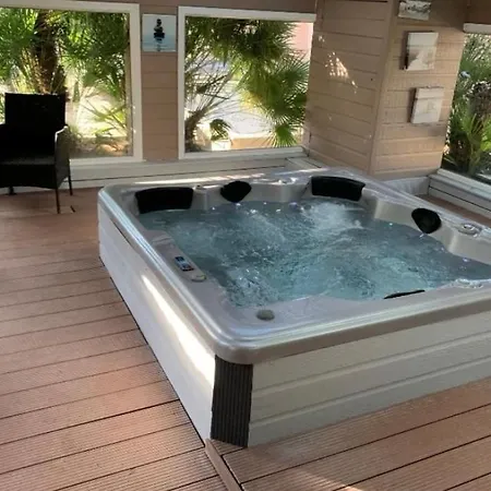 Parque de Campismo Mobil-home Cosy Avec Terrasse Et Jardin Privatif