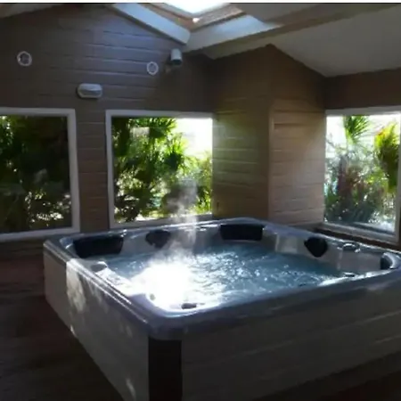 Mobil-home Cosy Avec Terrasse Et Jardin Privatif Parque de Campismo La Bernerie-en-Retz